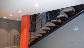 MARCHES ESCALIER DECOUPE PLASMA SUR MESURE